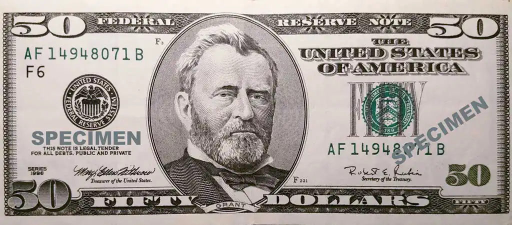 Az amerikai ötven dolláros bankjegy képe, rajta Ulysses S. Grant portréjával, feliratokkal és pecsétekkel.